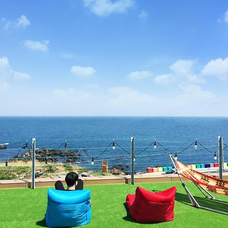 Jeju Airport Hostel Yesjun Eksteriør billede