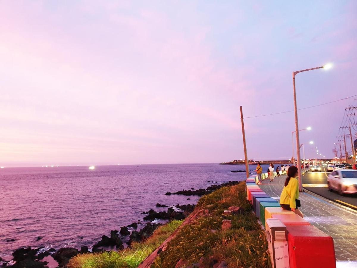 Jeju Airport Hostel Yesjun Eksteriør billede