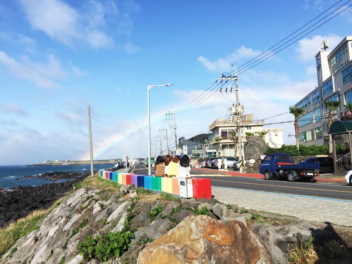Jeju Airport Hostel Yesjun Eksteriør billede