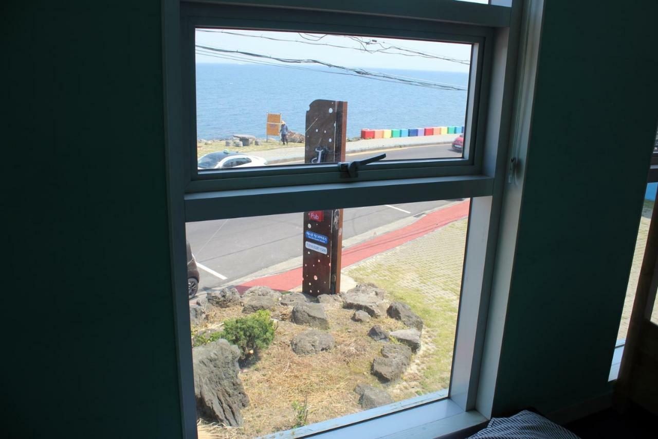 Jeju Airport Hostel Yesjun Eksteriør billede